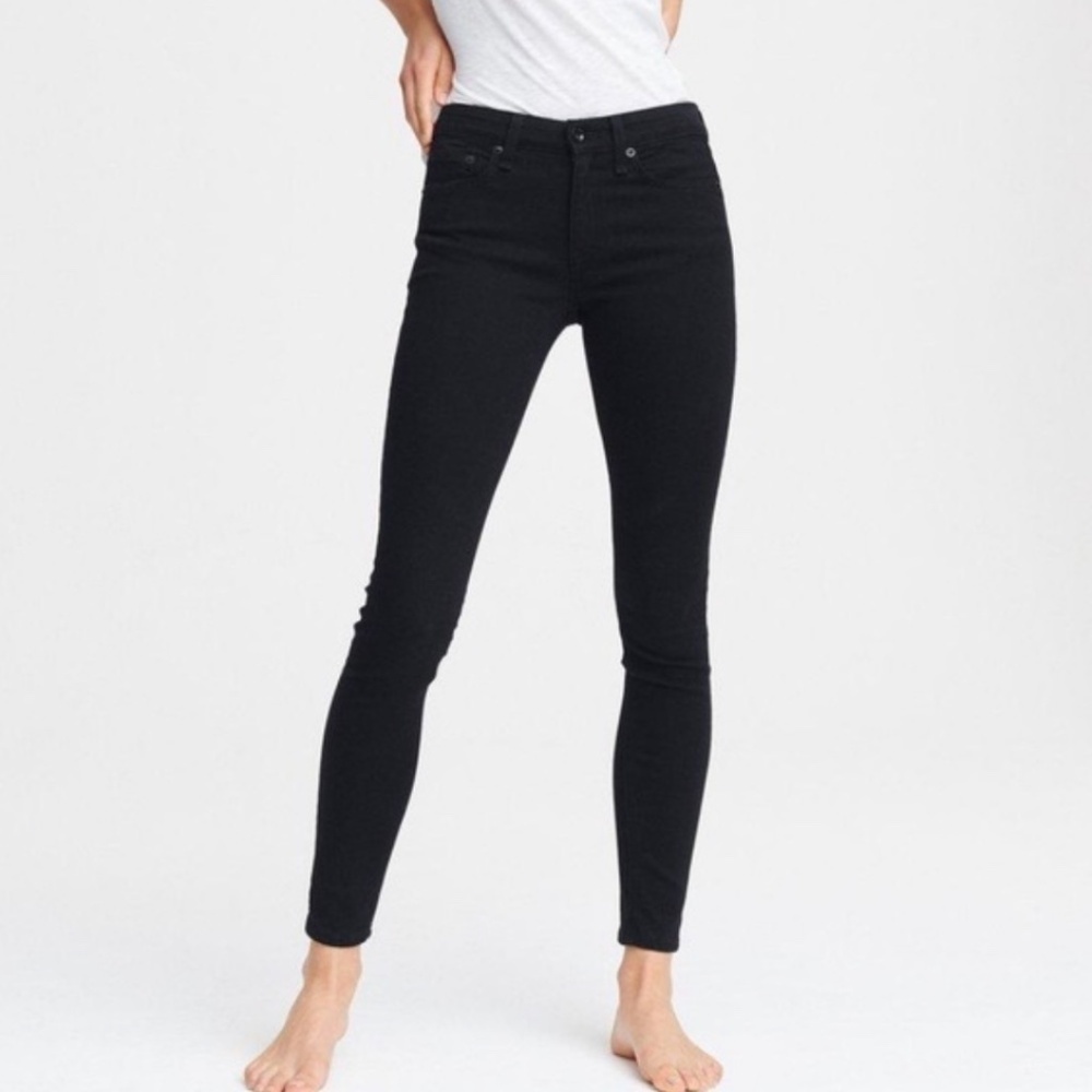 rag & bone Skinny Jeans in Coal